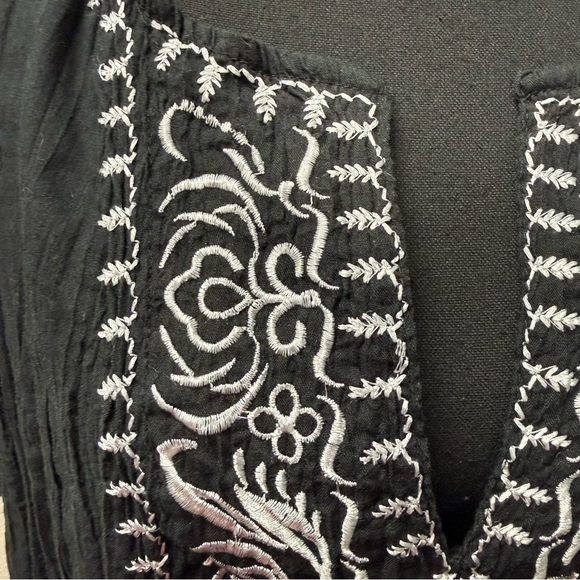 Cato Black White Embroidered Boho Peasant Top Pintuck Short Sleeve XL Tunic - Picture 3 of 13